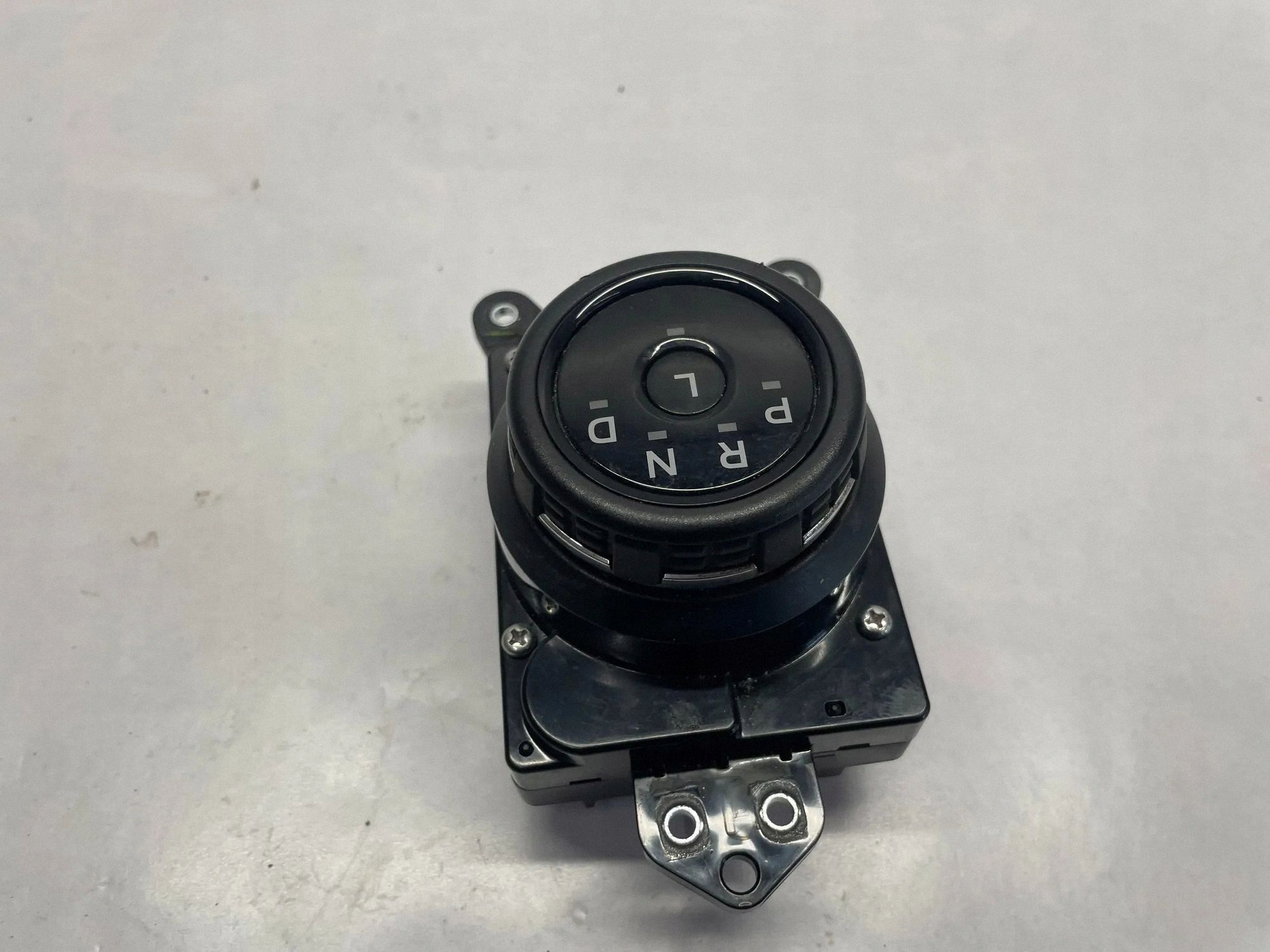 Pompa Ford Bronco PZ1P7P155EG Usata image 4
