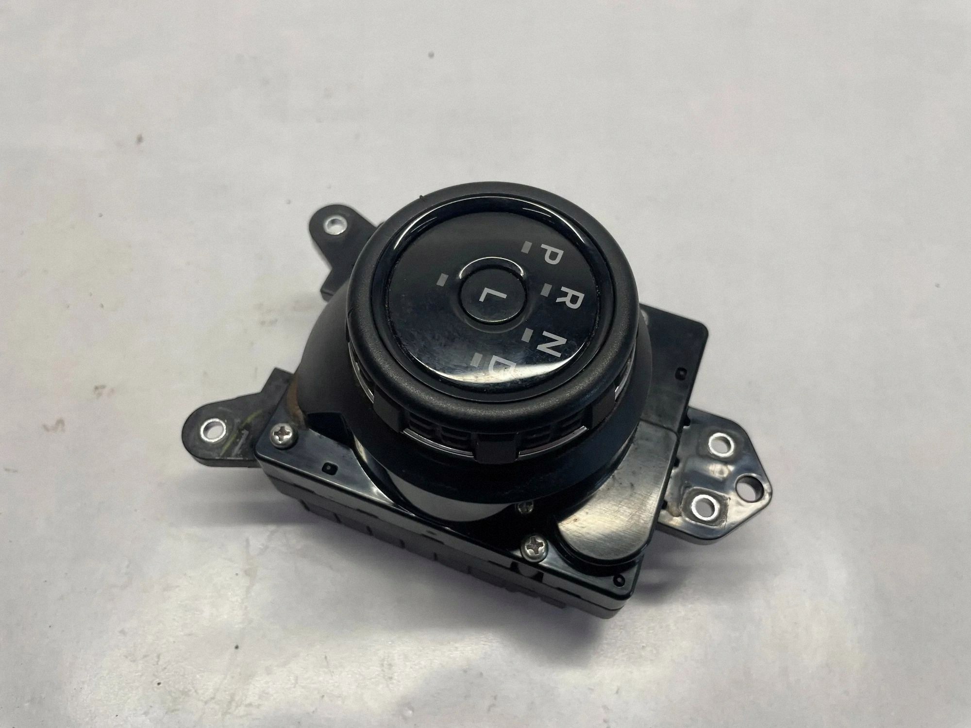 Pompa Ford Bronco PZ1P7P155EG Usata image 5