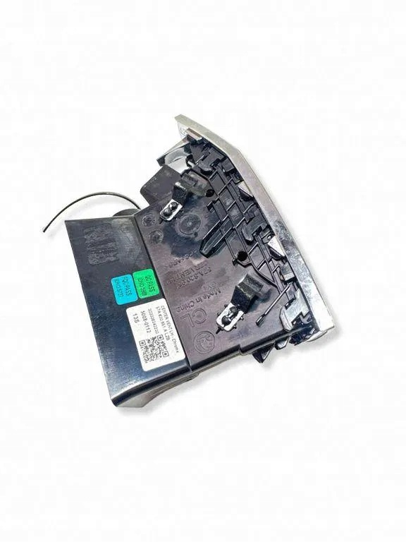 SKODA KAROQ 57A820951 Dashboard Vent image 7