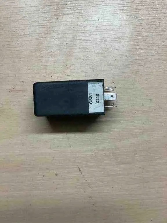 Rele Audi A4 B5 1.8 92kW 4B0907487E image 5