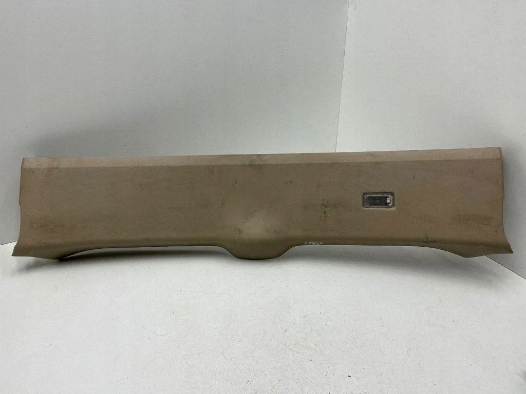 Lexus RX Ladekantenschutz 6479048030 image 2