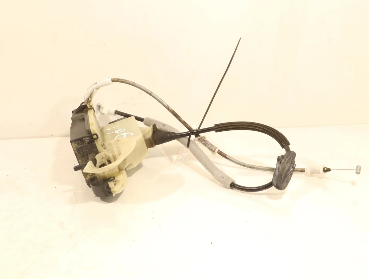 Slot Links Voor Citroen C4 II 9668391380