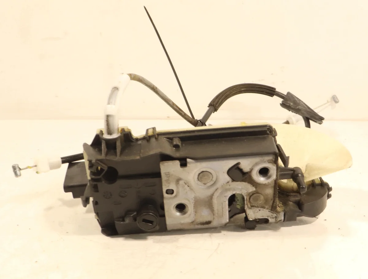 Lukko Citroen C4 II etuovi vasen