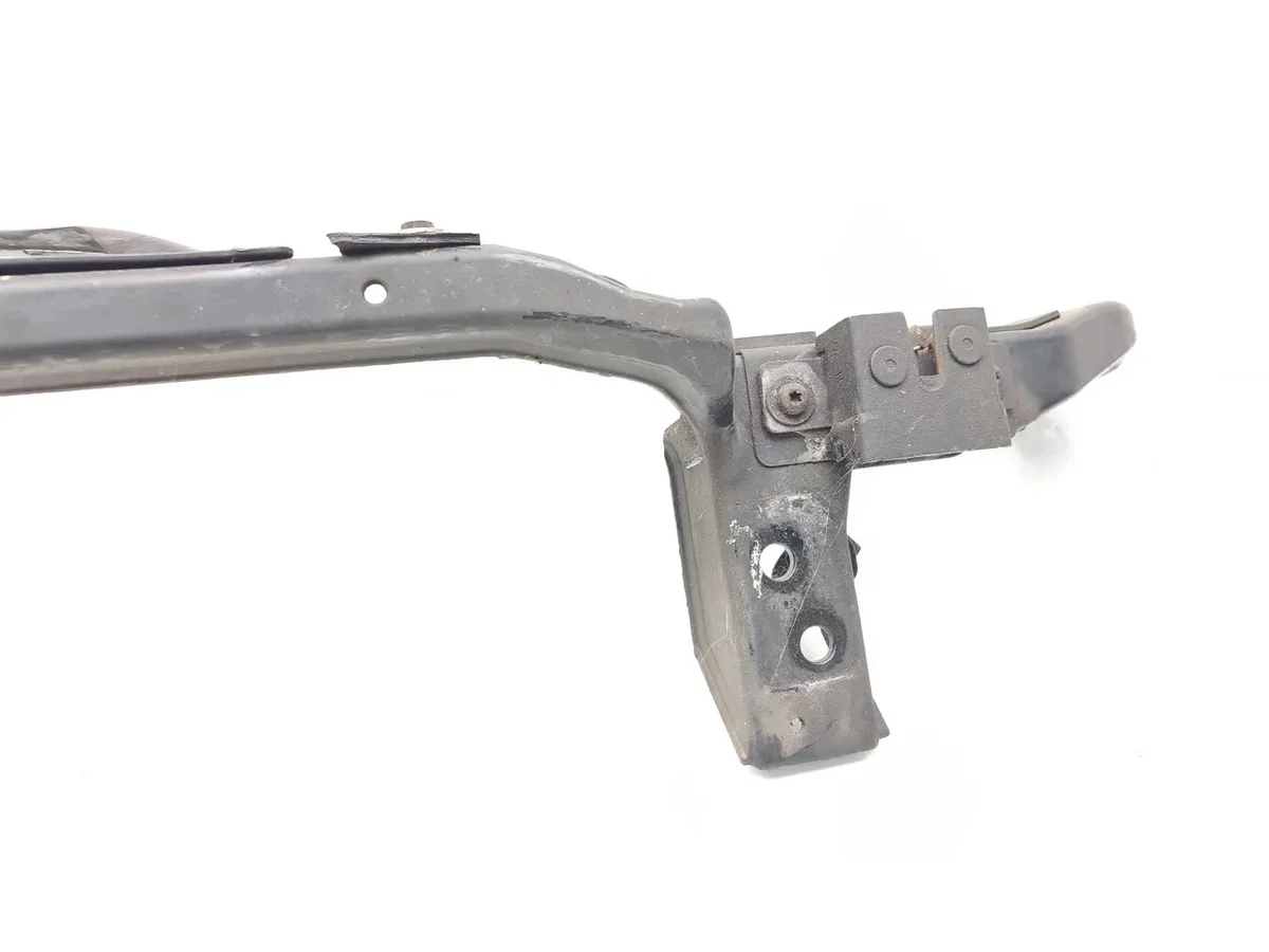 Jaguar XF Panneau de fixation radiateur 2015 image 3