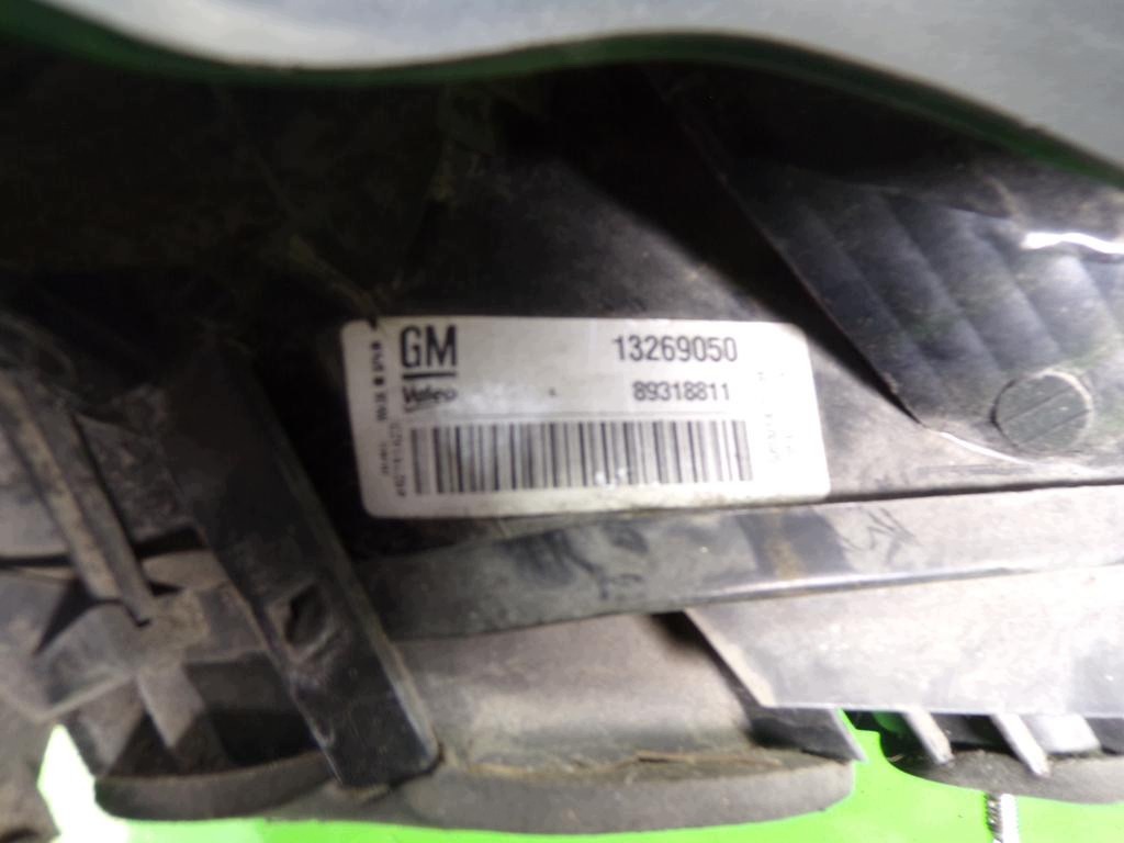 Opel Corsa Lâmpada Traseira Esquerda OEM F-405850- image 6
