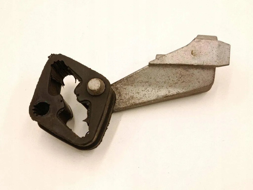 Suporte de escape BMW F20 F21 G20 F30 F31 7933856