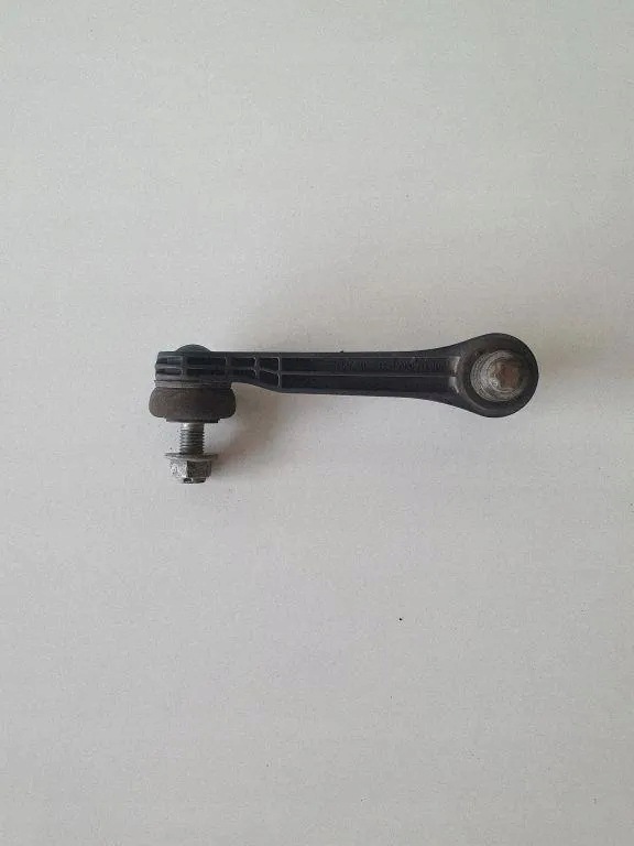 Vakaajan linkki taka-BMW M5 F90 M8 F91 F92 F93