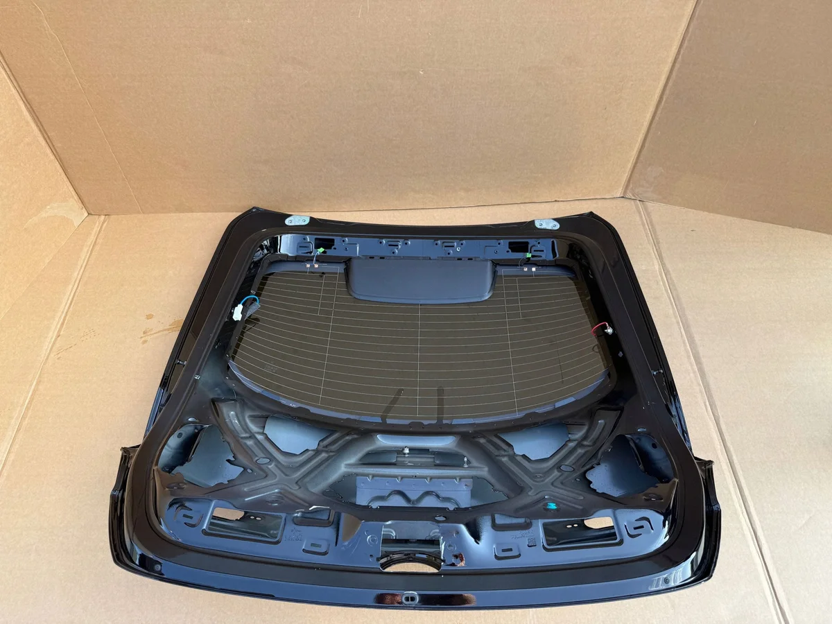 Baklucka för Mercedes W254 GLC Coupe image 7