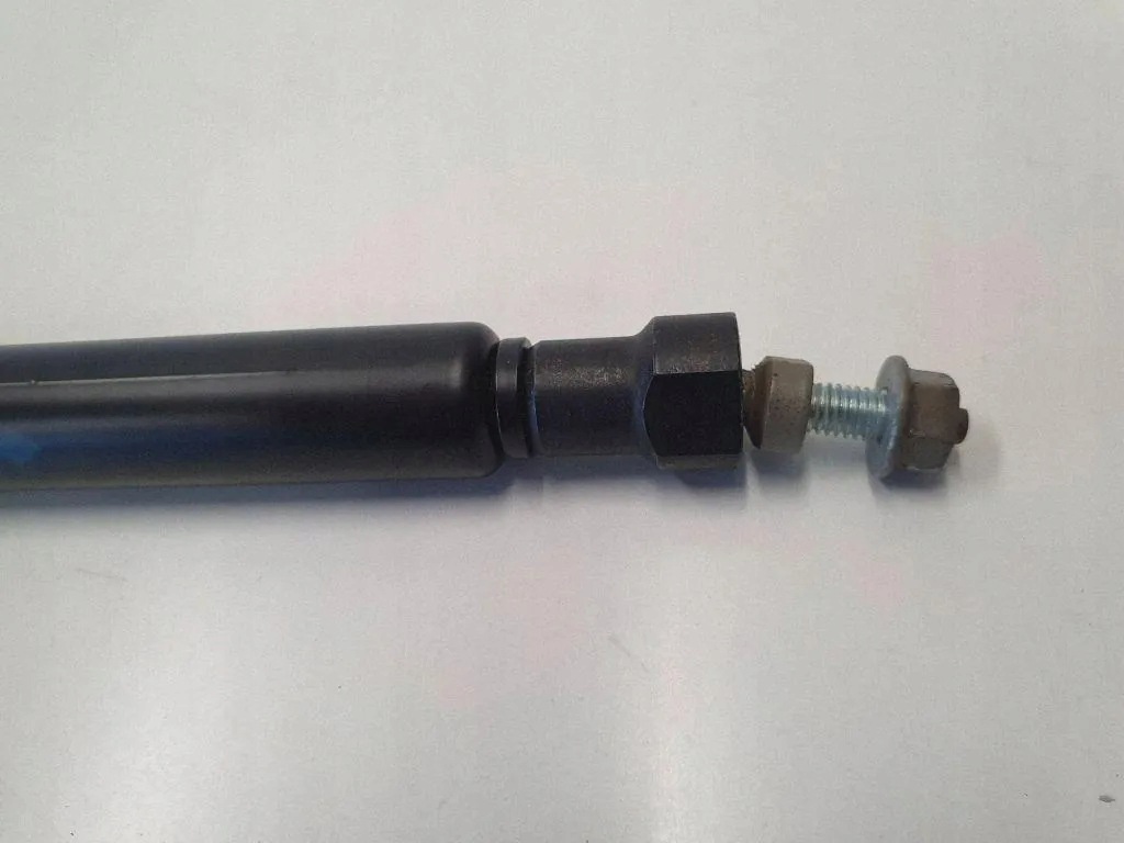 BMW 3 G21 vérin coffre gauche 7453412