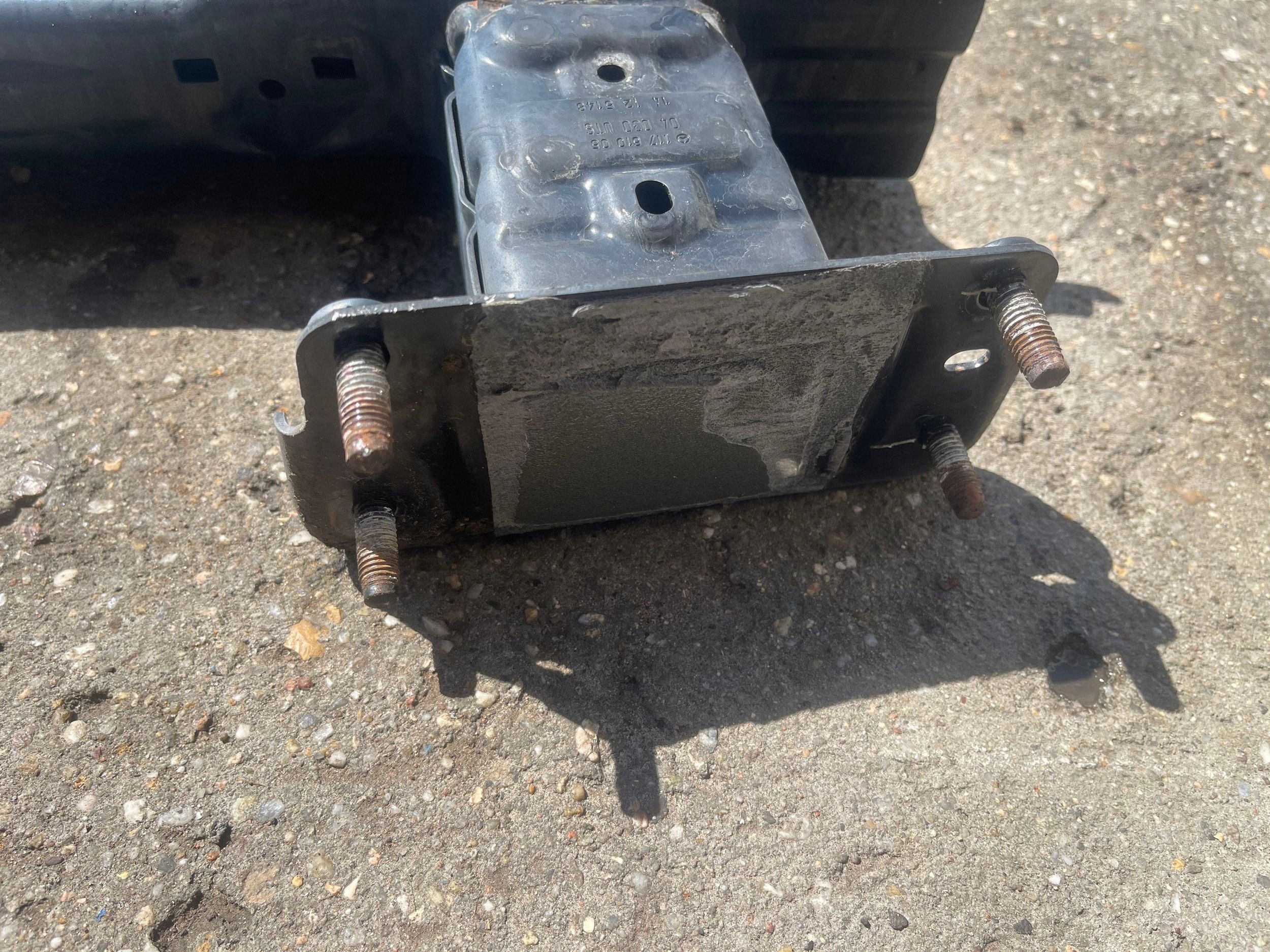 Achterbumper balk Mercedes CLA C117 image 6