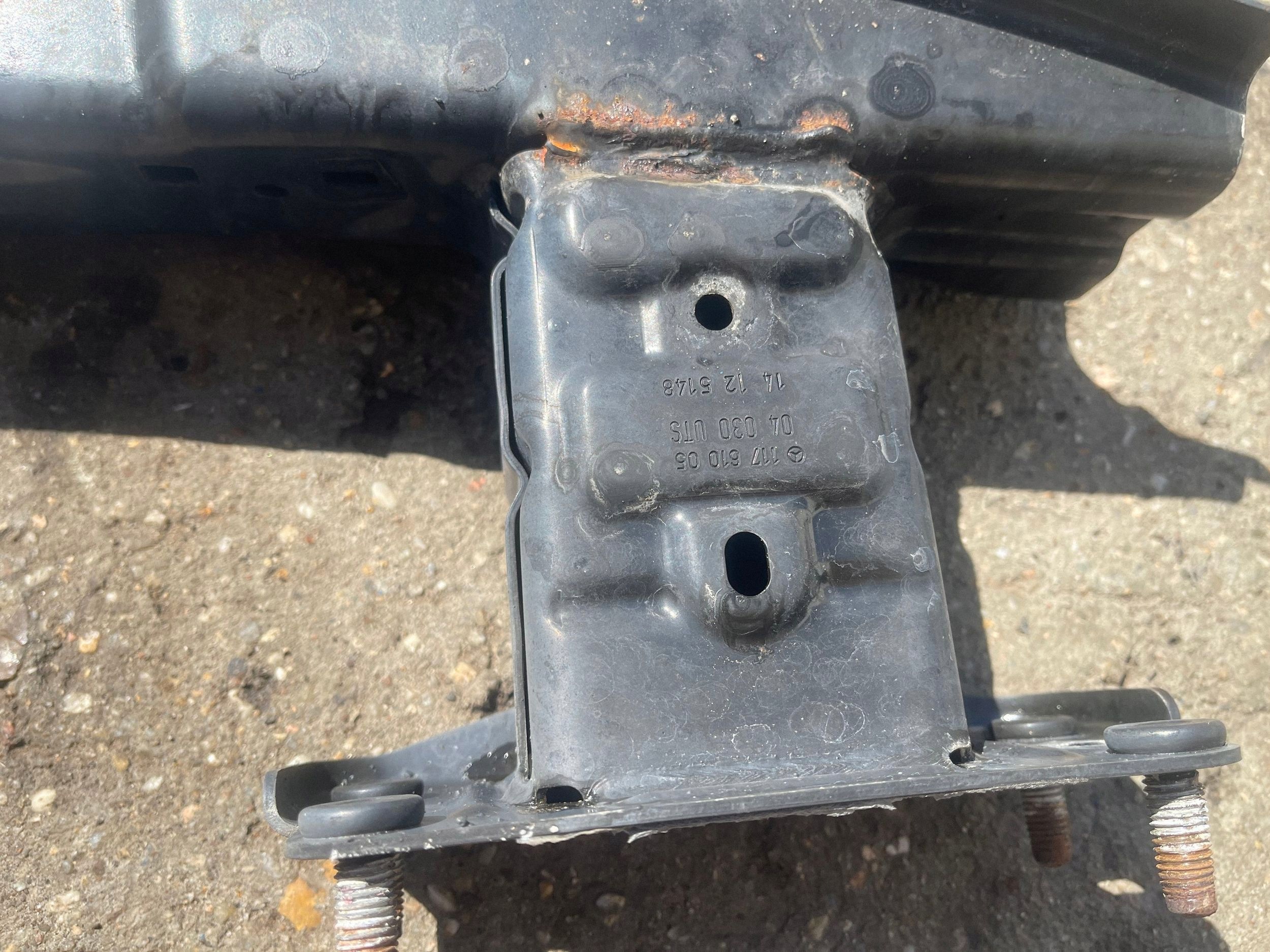 Achterbumper balk Mercedes CLA C117 image 9