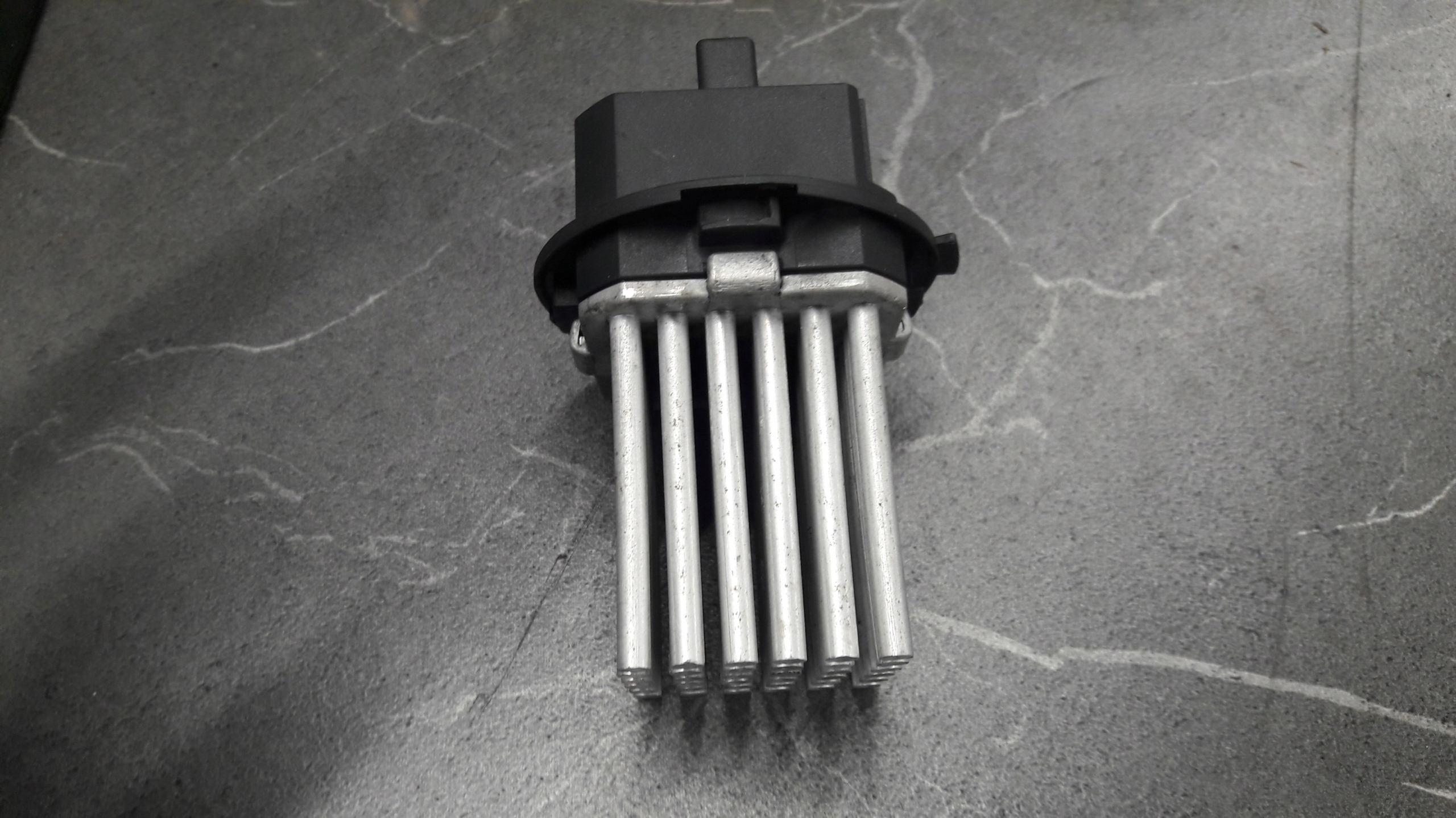Vastus Citroen C3 5HL008941-14