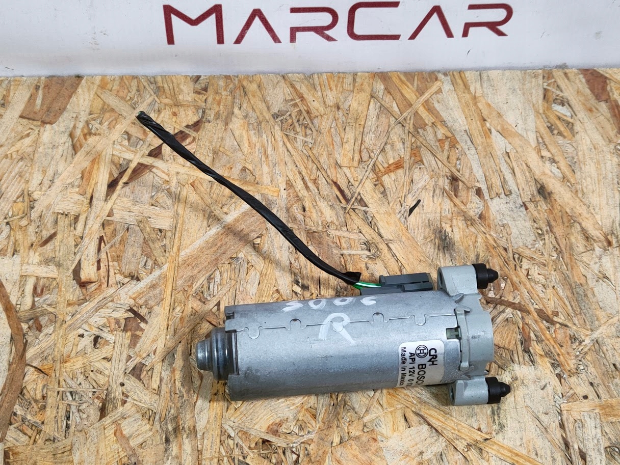 Sitzverstellmotor rechts vorne Chrysler 300C 05-10 OEM 0130002624 image 2