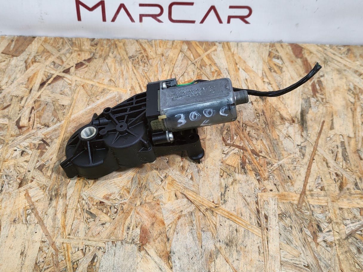 Motor Regulación Asiento Delantero Izq. Chrysler 300C 05-10