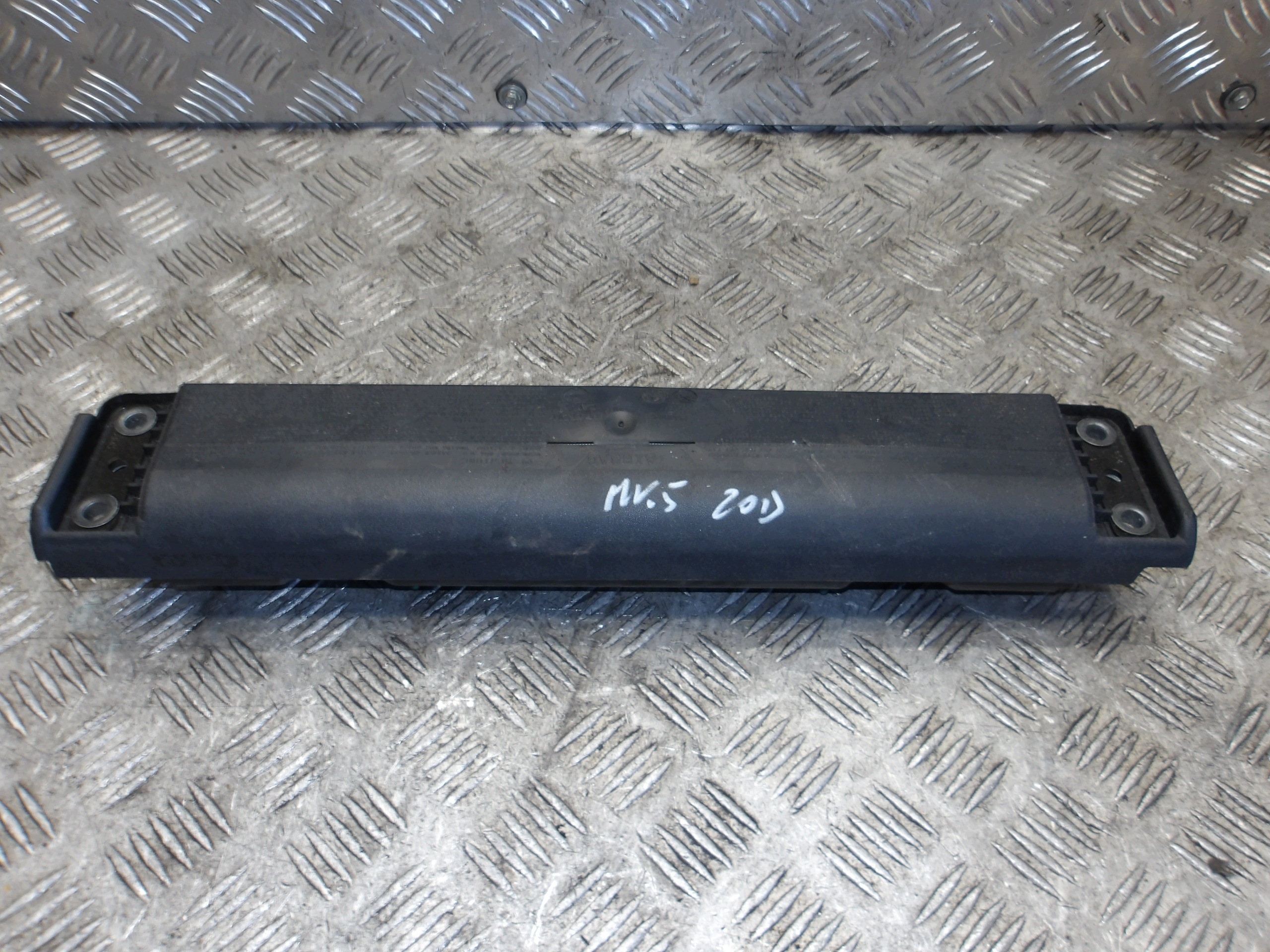 Ford Mondeo MK5 Knäairbag DG93-F045J76-BGW