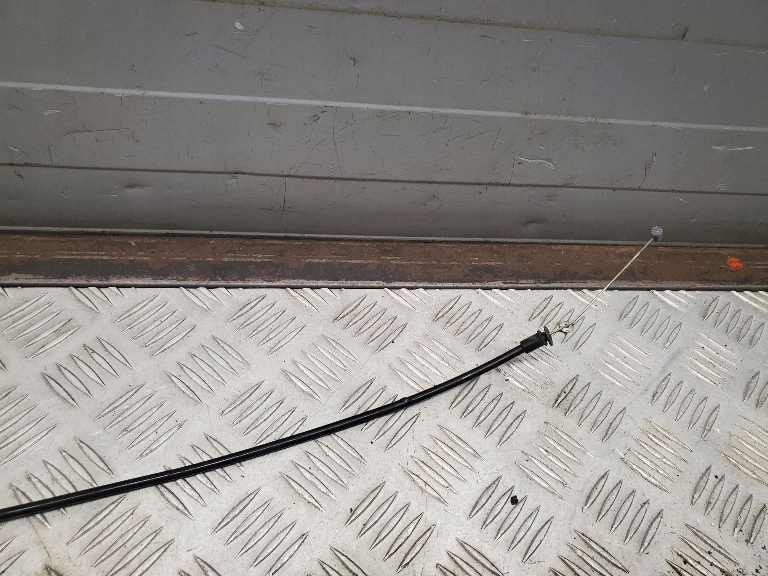 Poignée ouverture capot BMW X5 E70 7164798 image 3