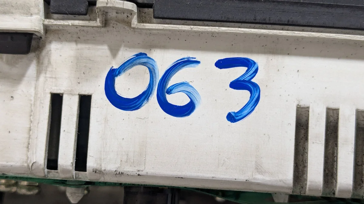 Compteur Hyundai Coupe 2006 2000cm3 OEM 20031114 image 5