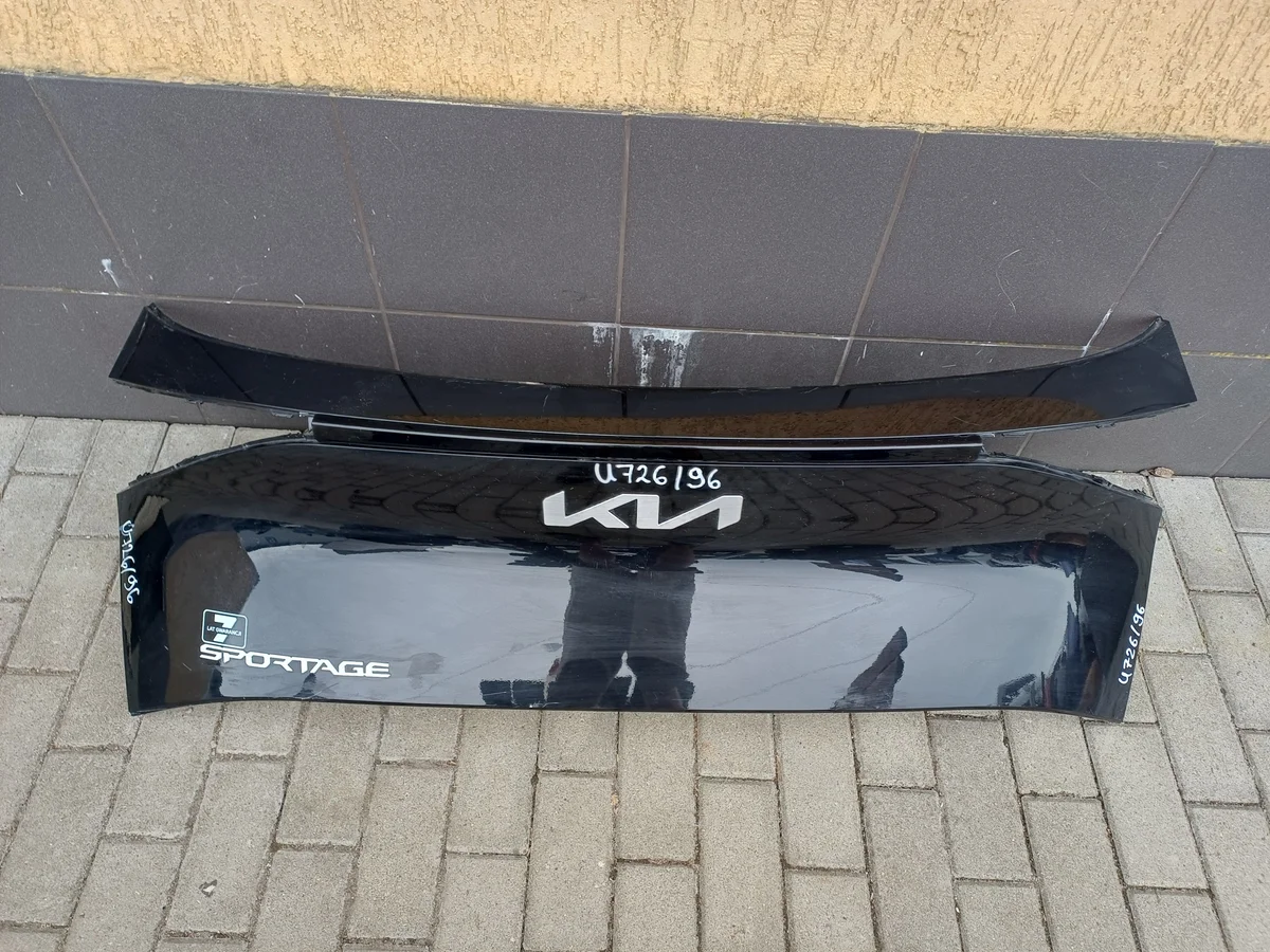 Kia Sportage 5 V 21- takaluukun lista