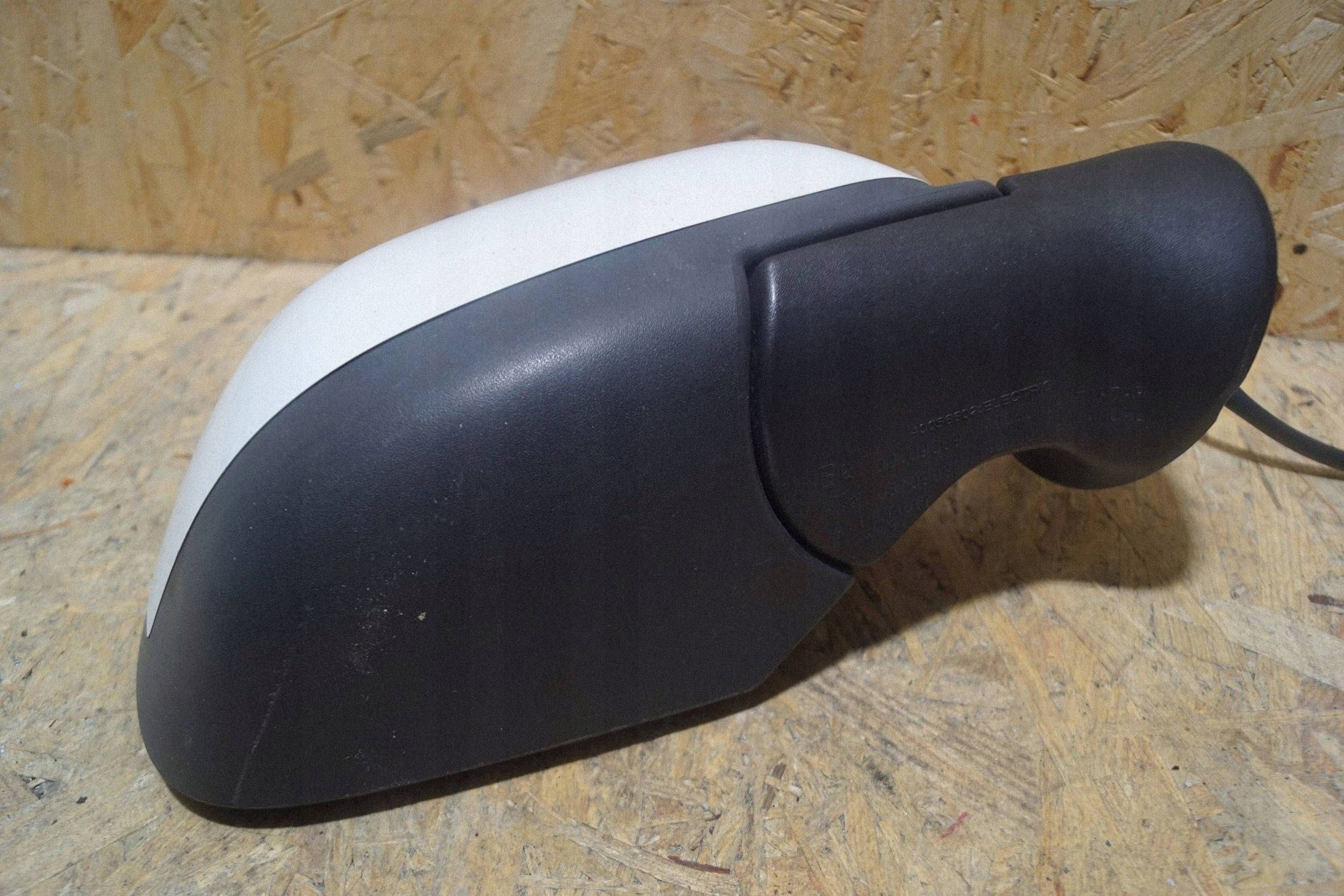 Oikea peili Dacia Duster I 5-pin JKM27981
