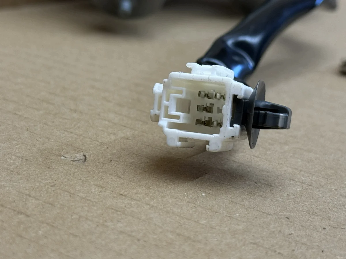 Honda HR-V Trunk Latch M77-61363-B image 3