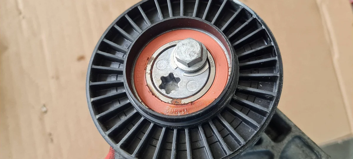 Audi SQ5 80A Bevestiging Airco Compressor image 9