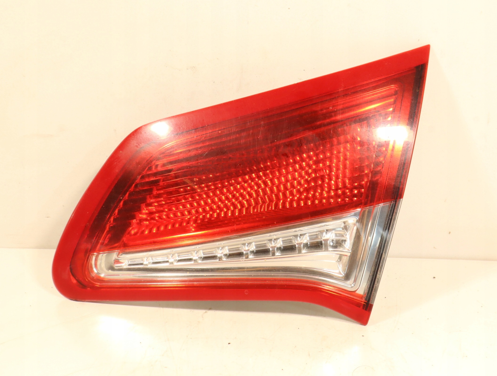 Luz Traseira Esquerda Citroën C4 Sedan 9672155480 image 2