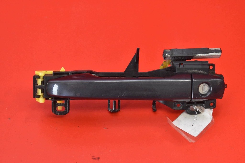 Toyota Prius 3 Front Left Door Handle m-1113284- image 2