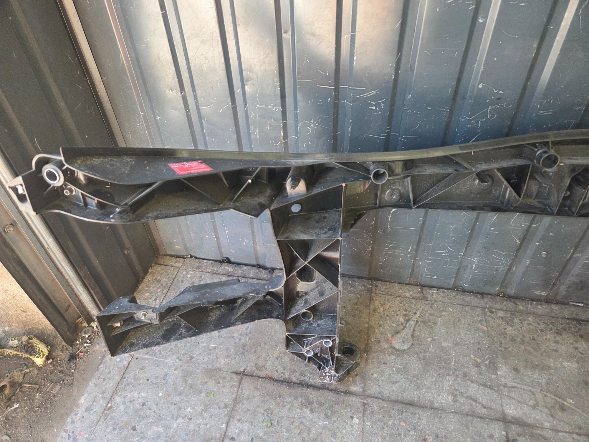 Renfort avant Mercedes Sprinter 910 A9108800301 image 9