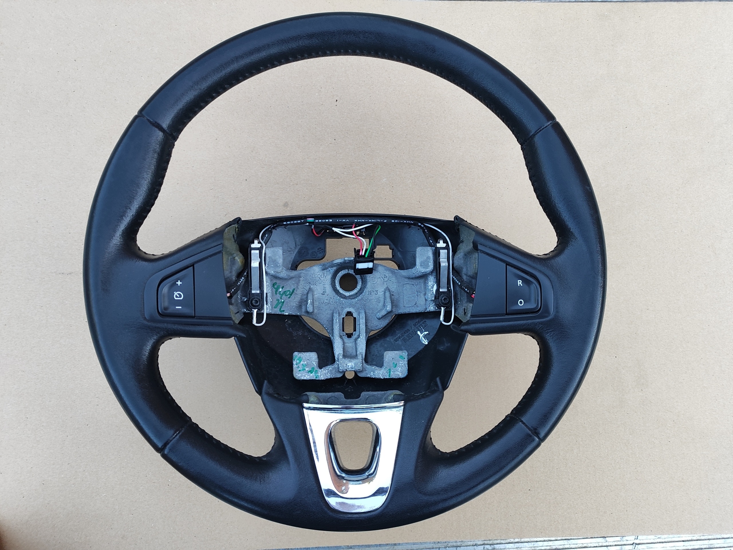 Volante Couro Multifuncional Renault Megane 3 484003397R image 2