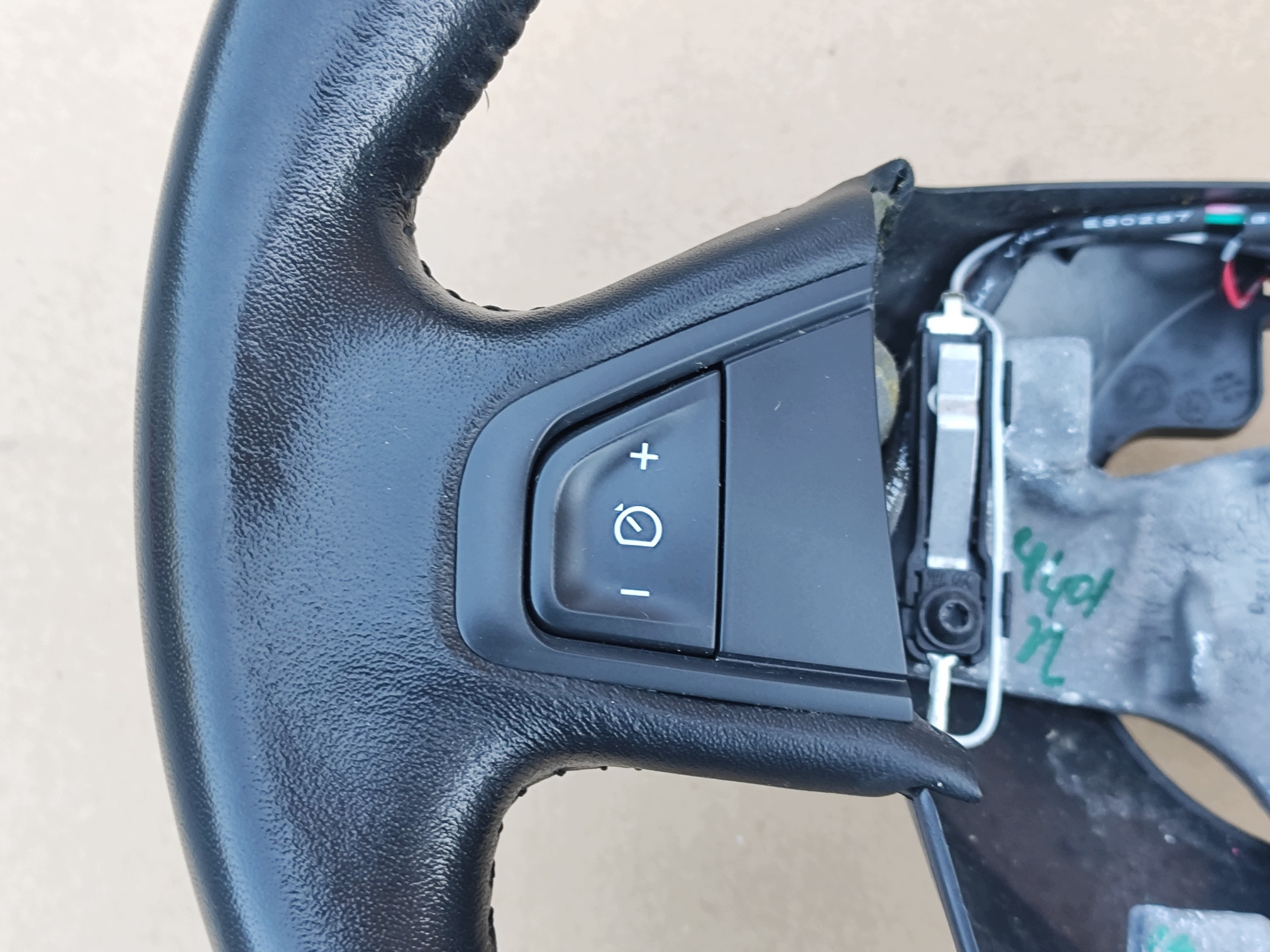 Volante Couro Multifuncional Renault Megane 3 484003397R image 3