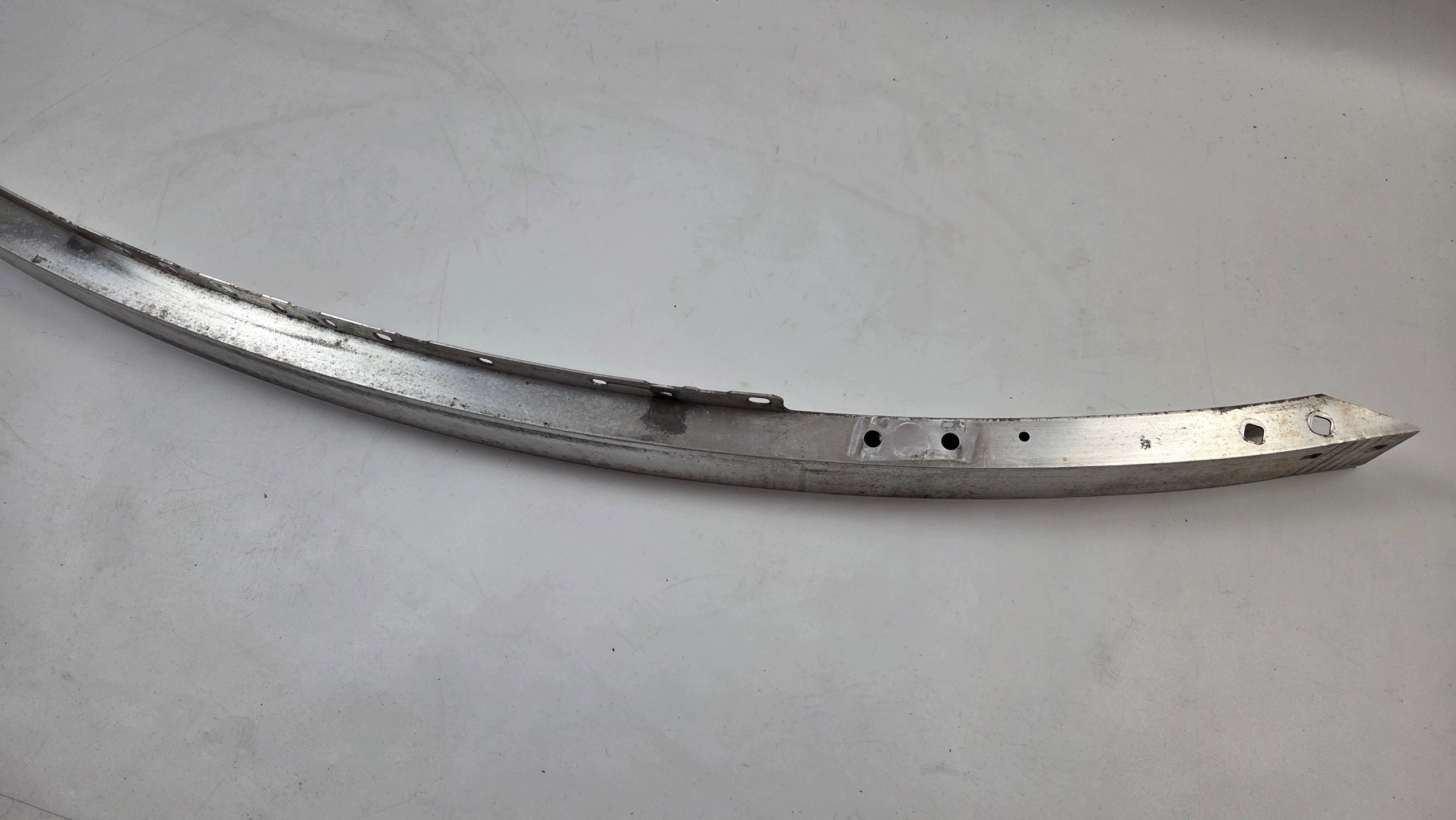 Träger Stoßfänger Vorne Mercedes W212 09-13 A2126201500 image 7