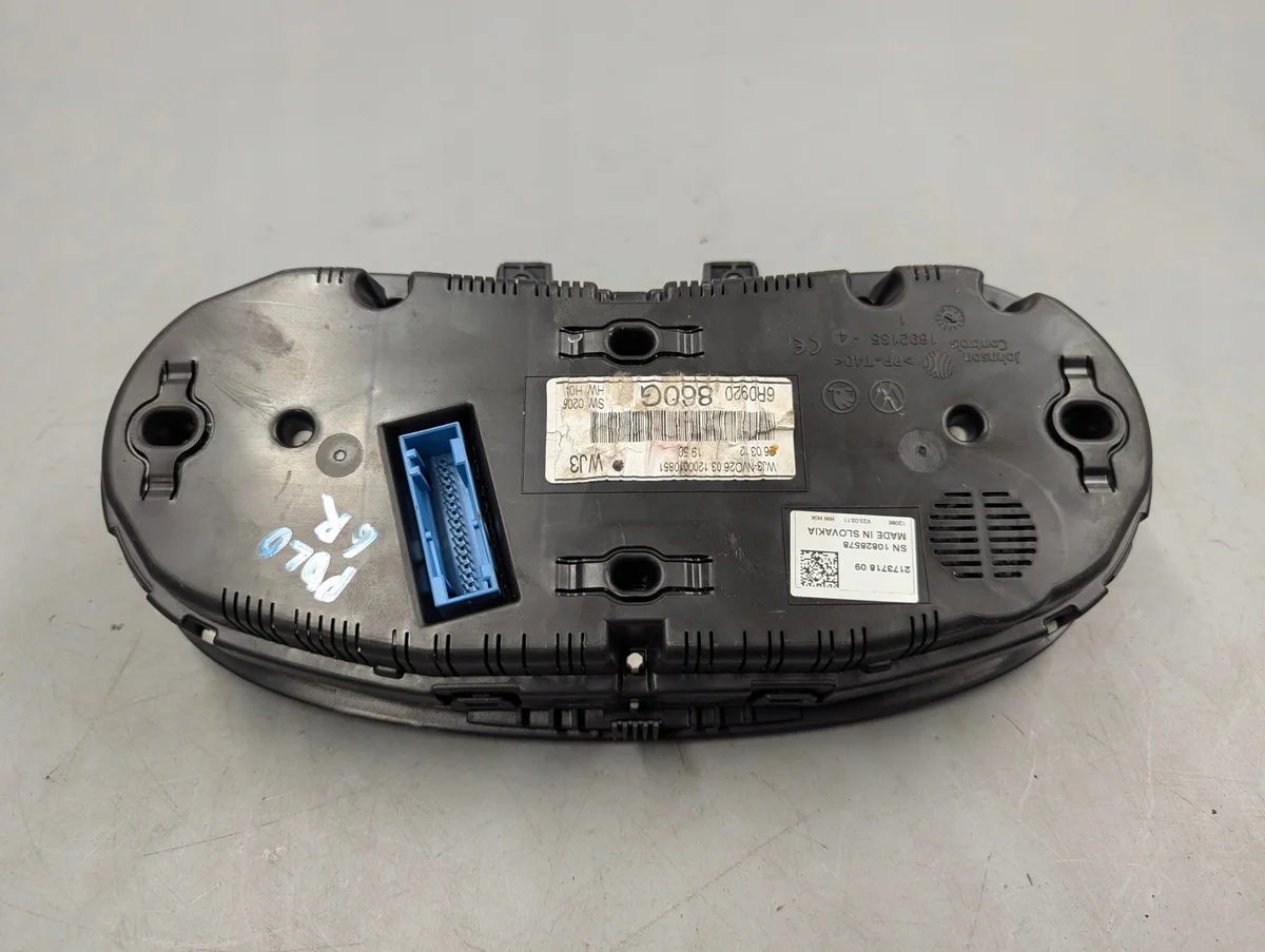 Instrumentbräda VW Polo V 6R 6RO920860G image 4