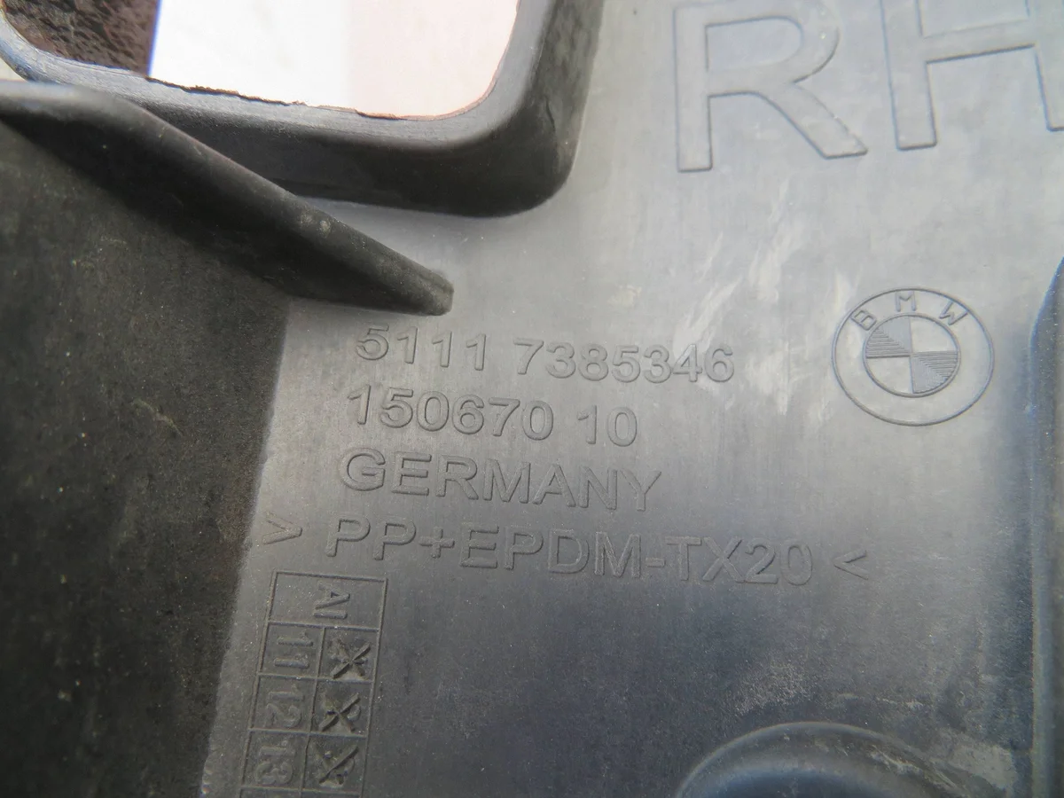 BMW 5 G30 G31 Halterung Stoßfänger Rechts Vorne image 7