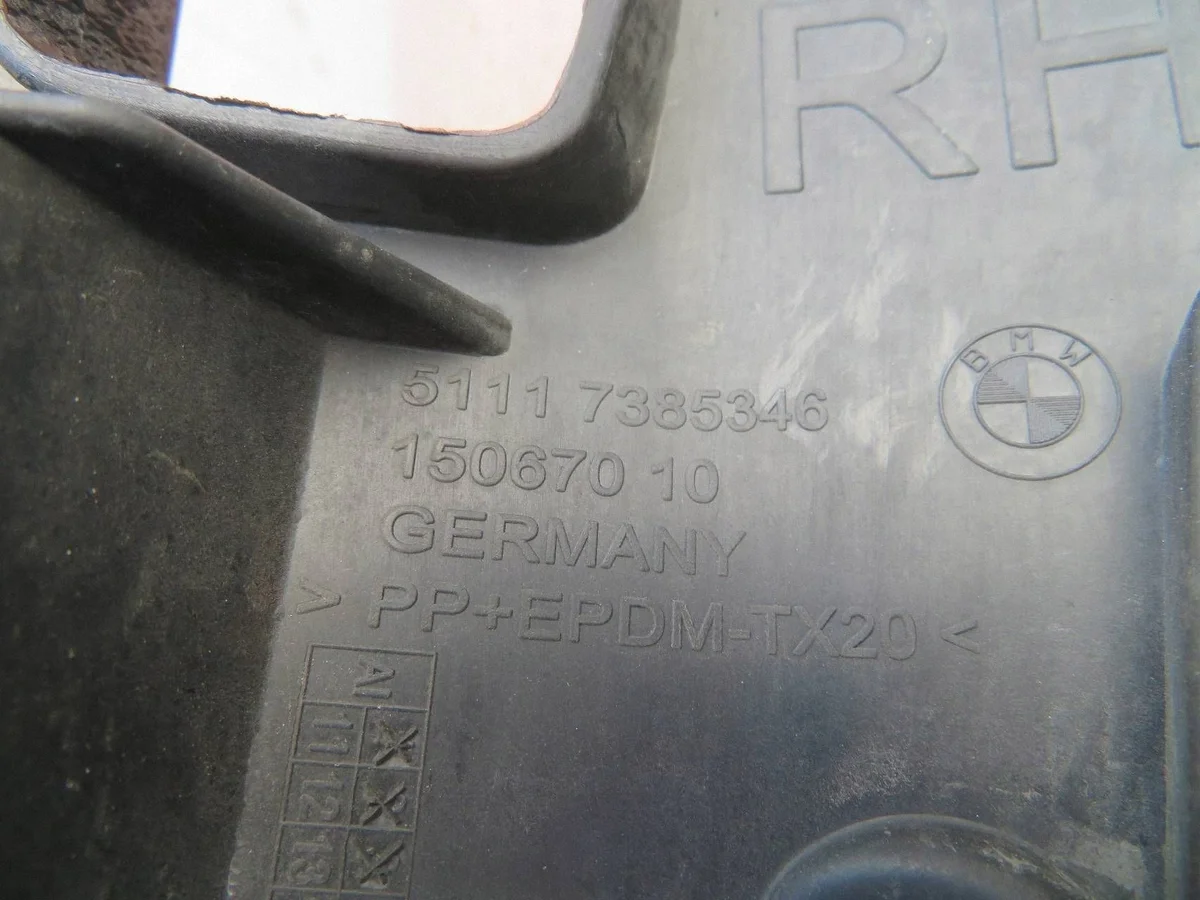 BMW 5 G30 G31 Halterung Stoßfänger Rechts Vorne image 9