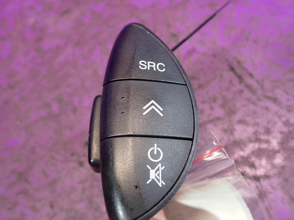 Interruptor de radio Chevrolet Evanda 04-06 Z-376637