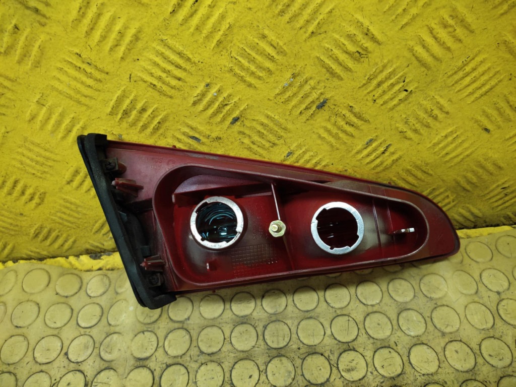 Peugeot 607 Left Rear Tail Light F-158696