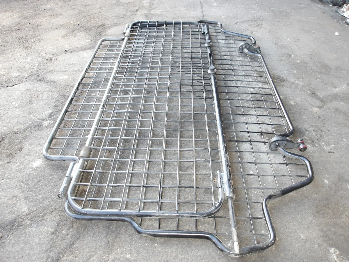 Grelha Divisória Ford Transit DT1V-19G463-AG Usada image 4