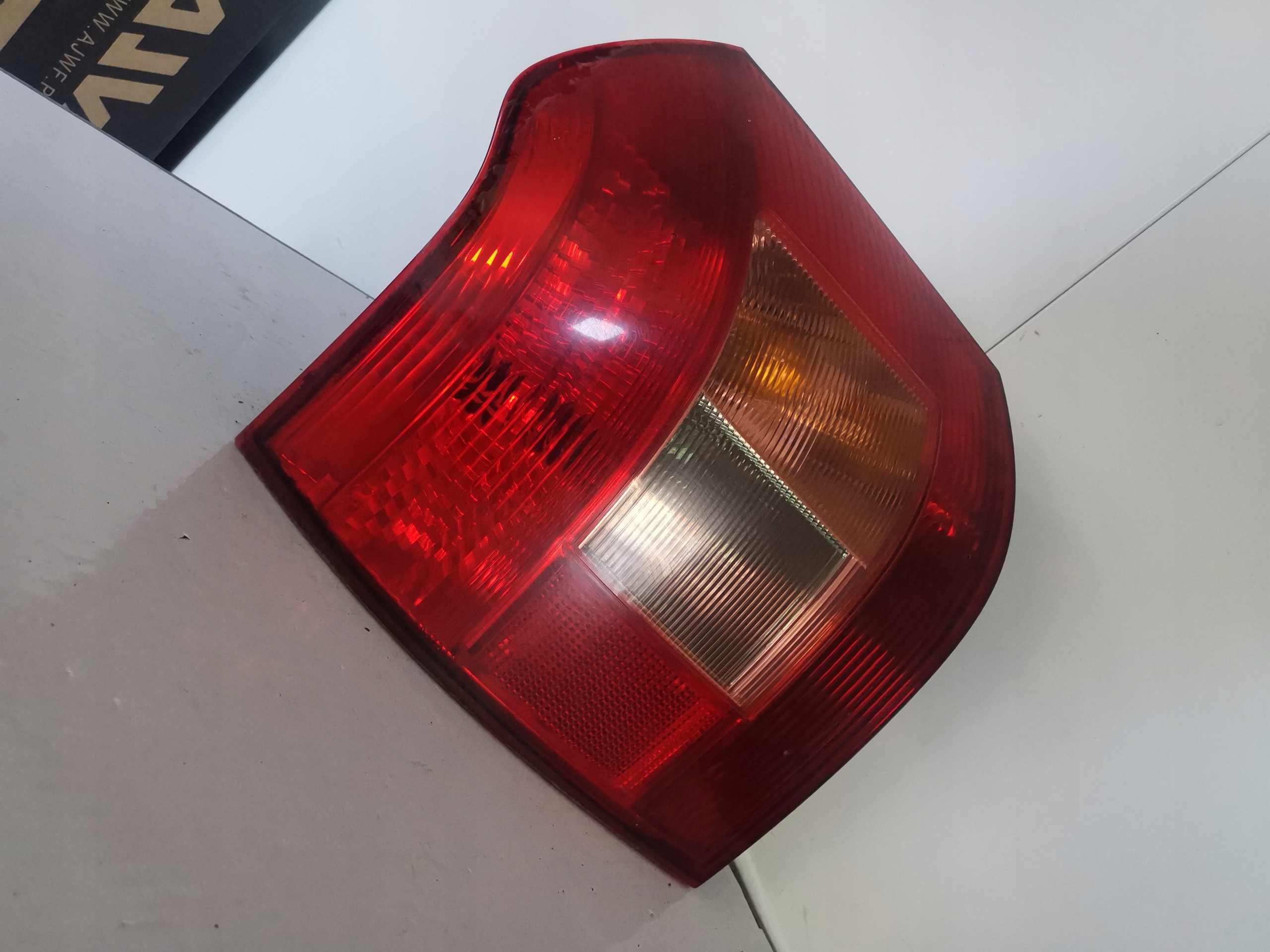 Toyota Corolla E12 Left Tail Light KOITO 02-51 image 3