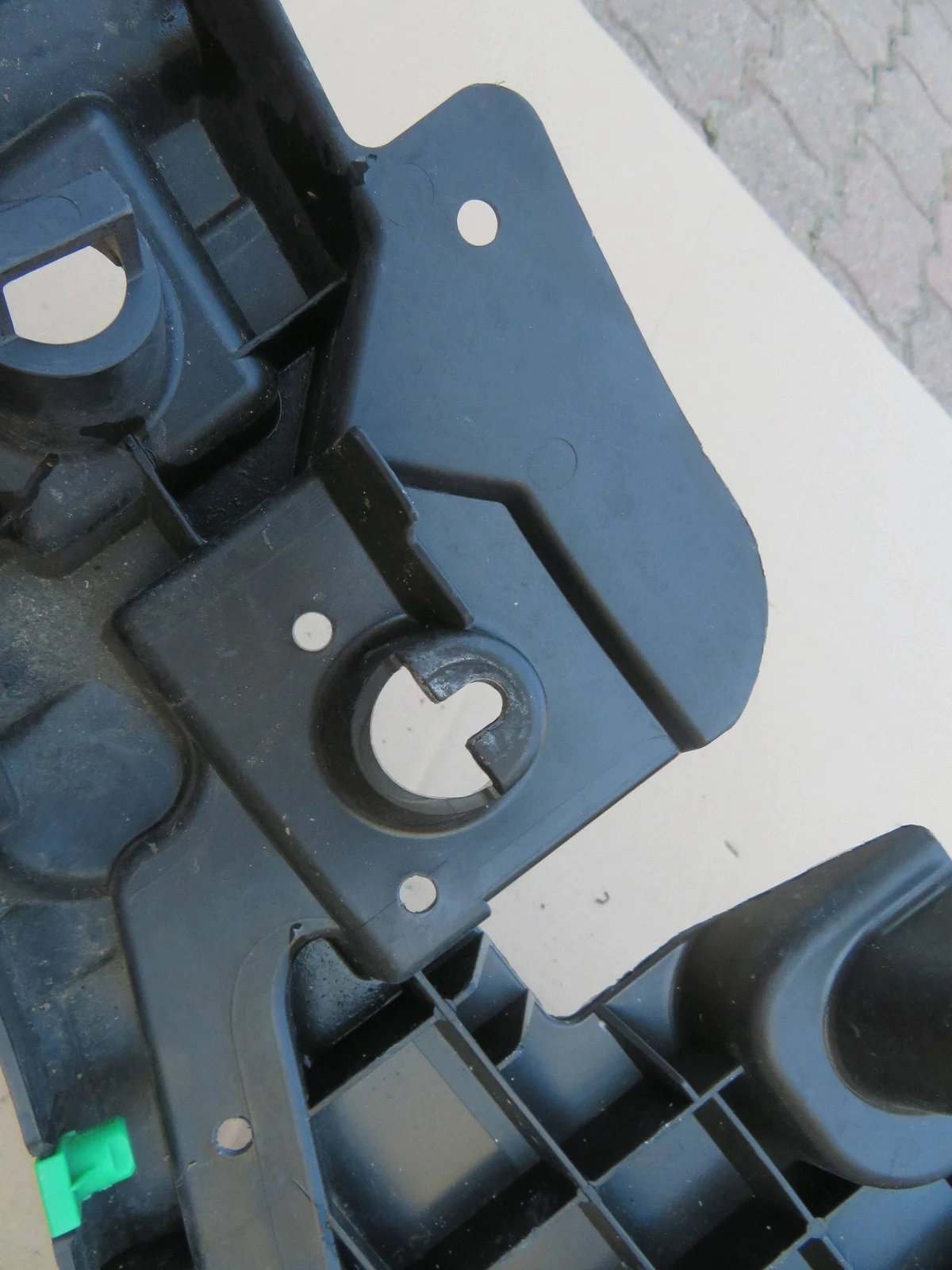 Volvo XC60 II Rear Bumper Bracket 32296032-REMO image 8