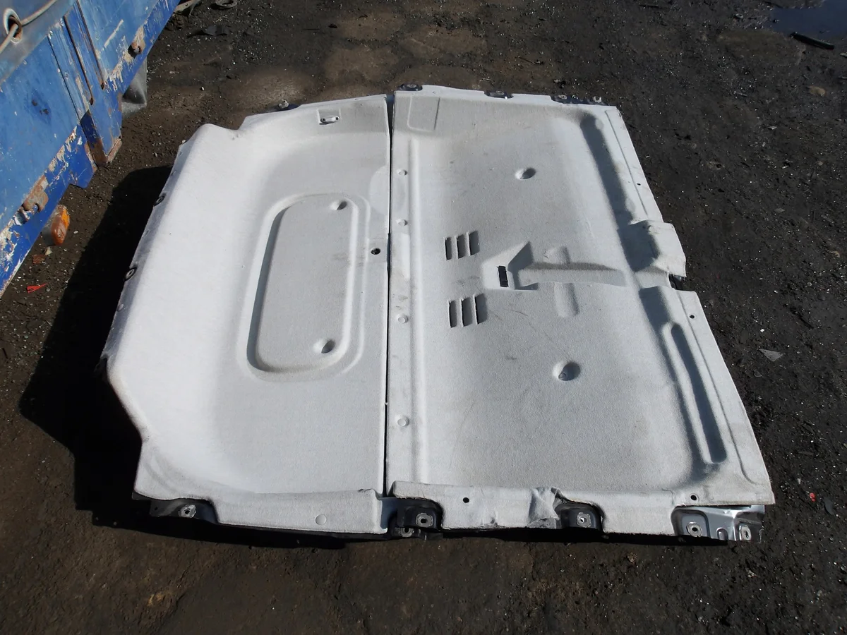 Panel Fiat Doblo Cargo II 2010-2022 Usado image 3