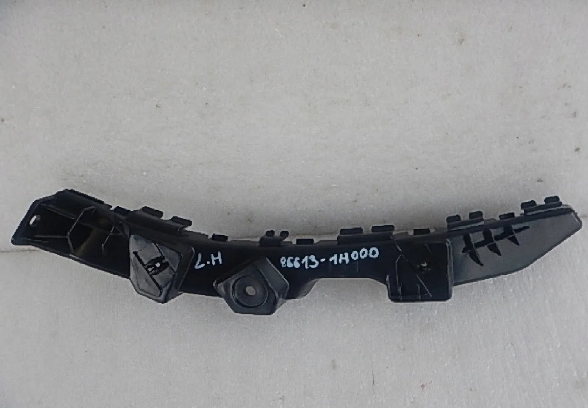 Kia Ceed Rear Bumper Bracket Left Used image 2