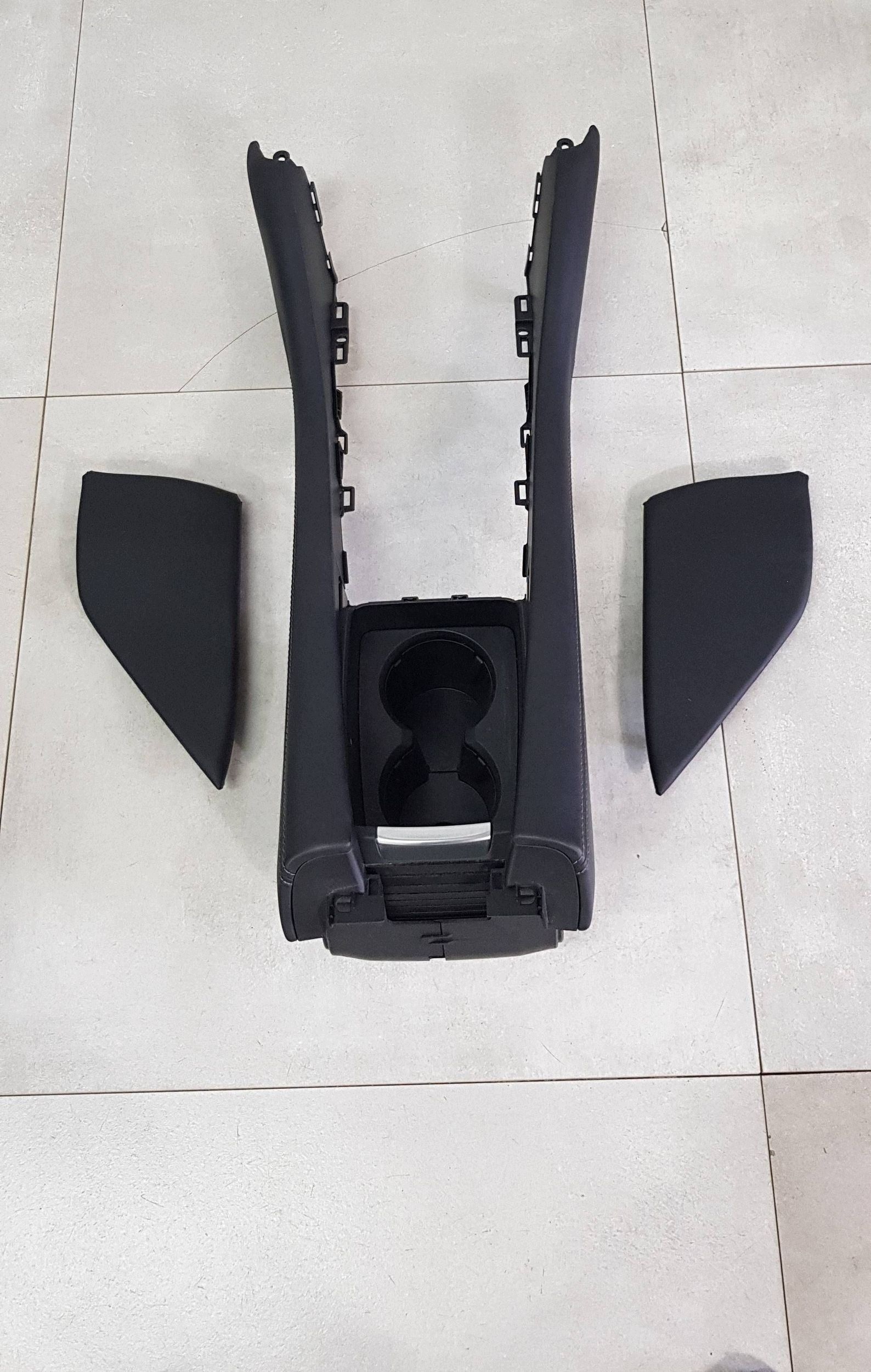 Mazda 6 III Console Centrale Porte-gobelets image 2