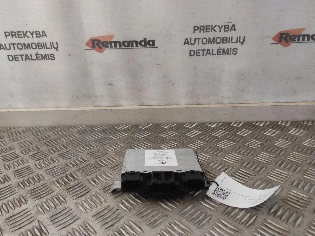 Used Comfort Module VW Sharan 95VW10C909AA image 2