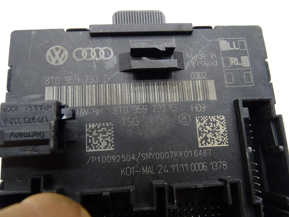Module de porte Audi 8T0959793G image 5