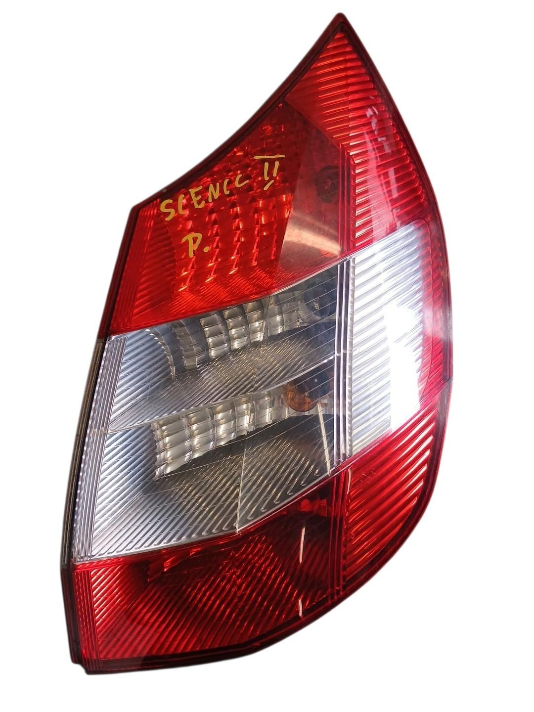 Luz trasera derecha Renault Scenic II image 2