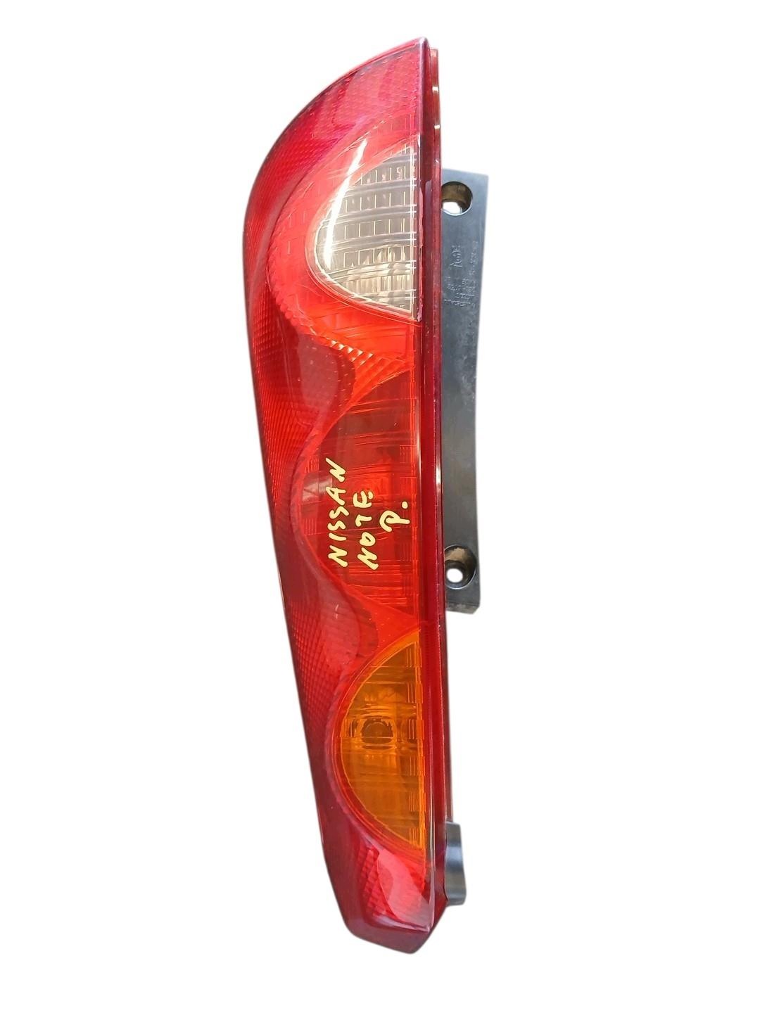 Luz trasera derecha Nissan Note E11 GBGHNYHN image 2