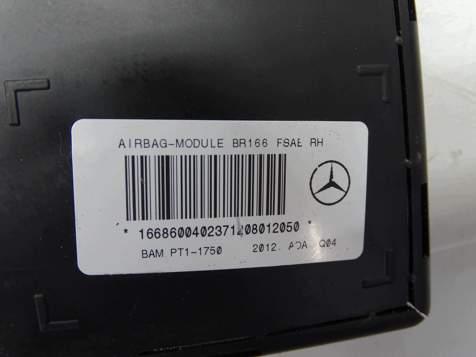 Airbag Seitenairbag rechts Mercedes GLE W166 1668600402 image 3