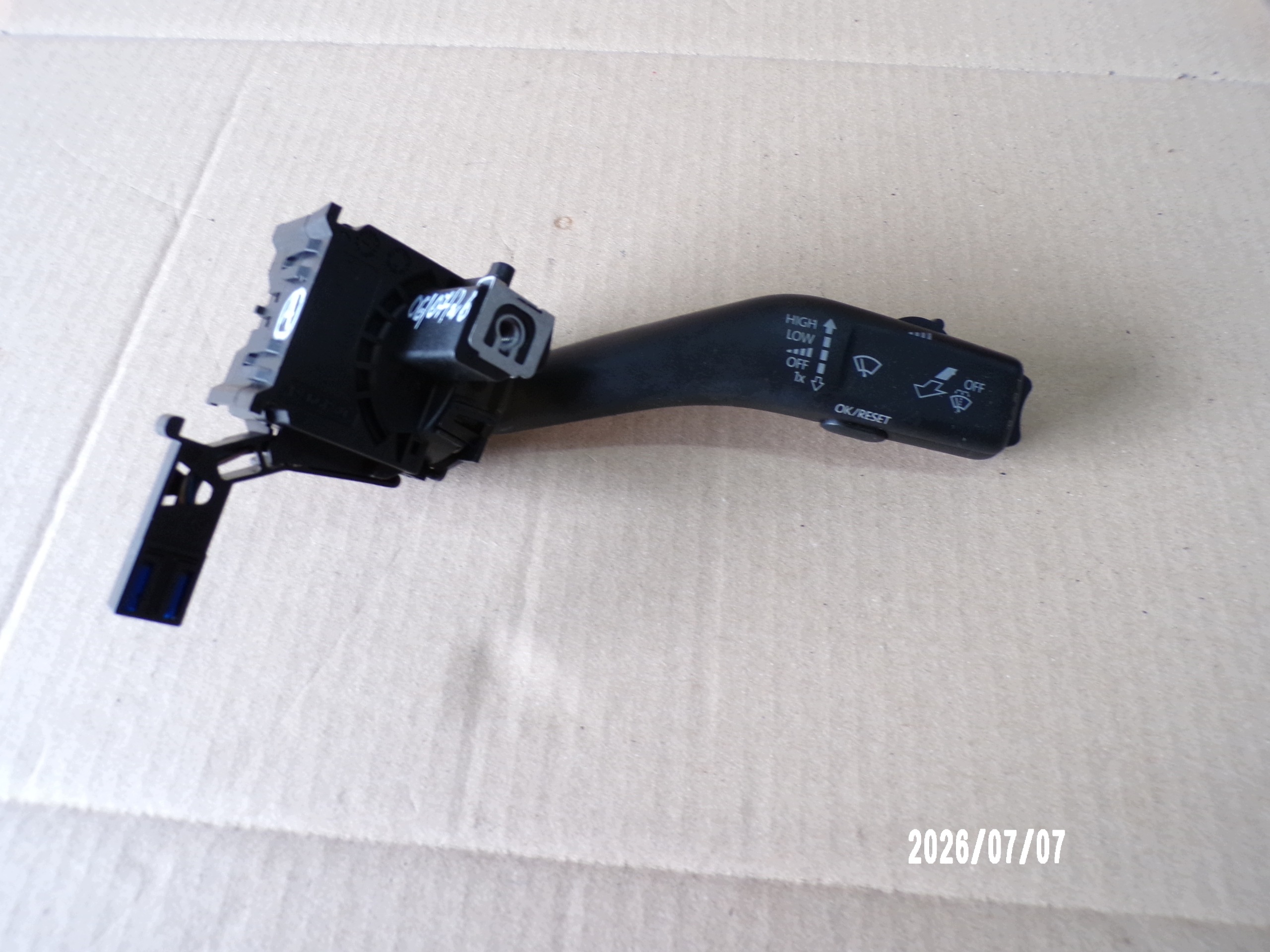 Interruptor combinado VW Jetta V 1K0953519L image 2