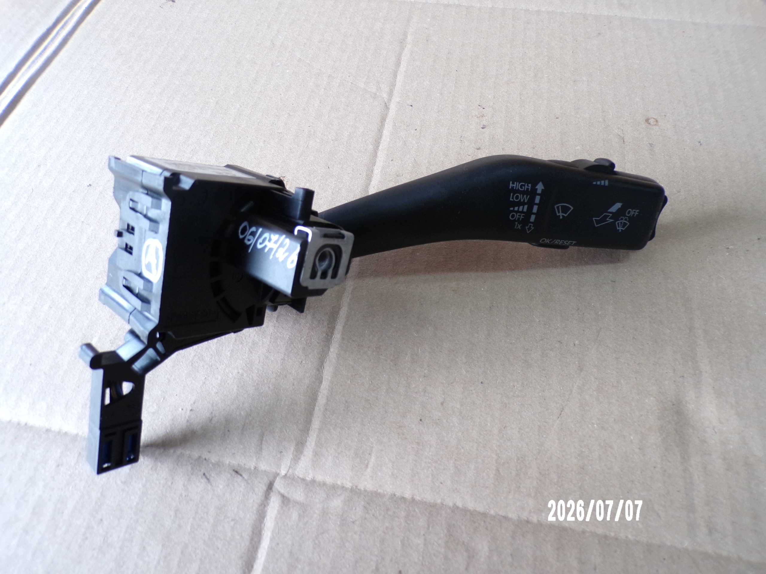 Interruptor combinado VW Jetta V 1K0953519L image 7