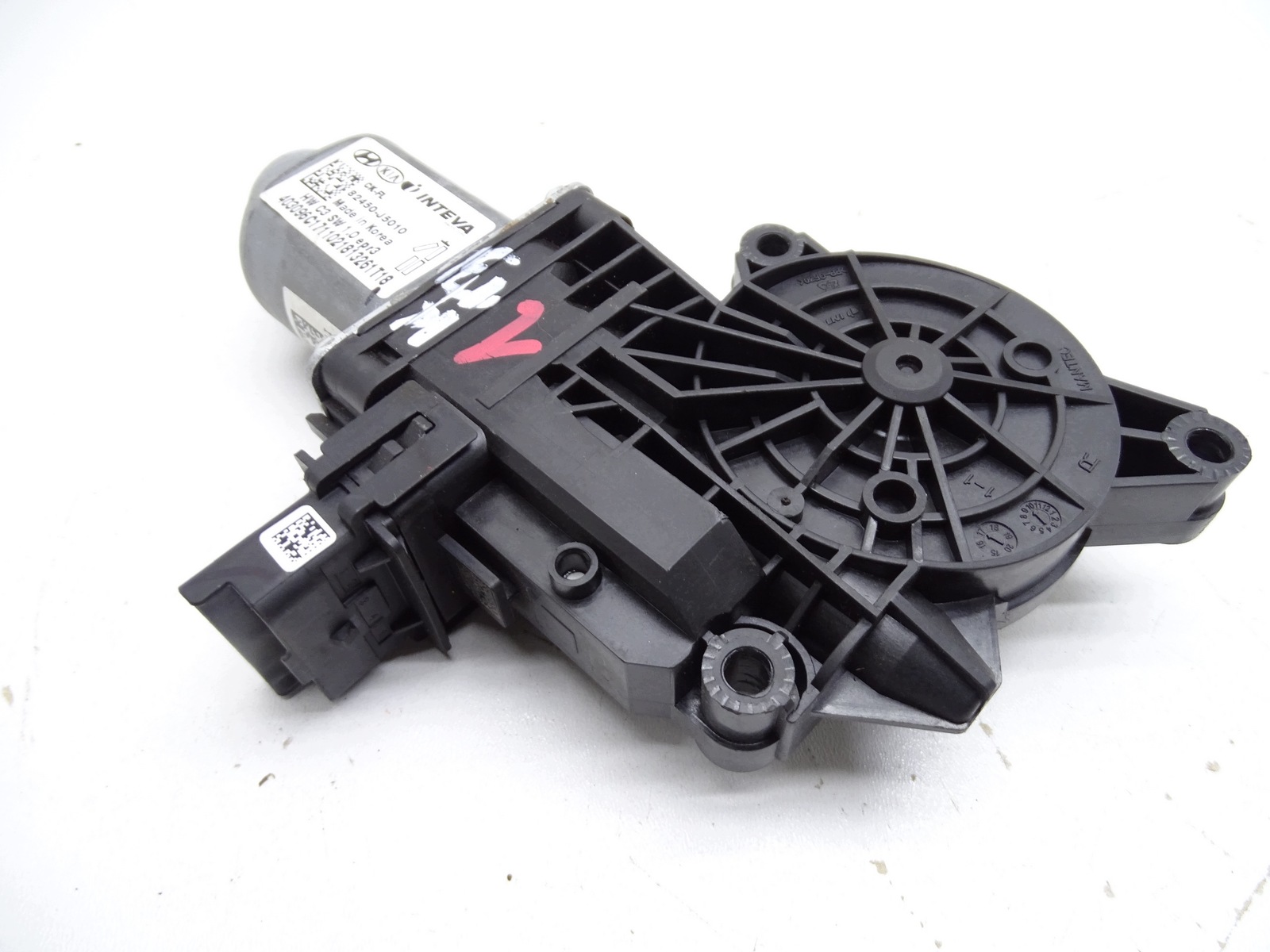 Fensterheber-Motor links vorne Kia Stinger 82450-J5010 image 3